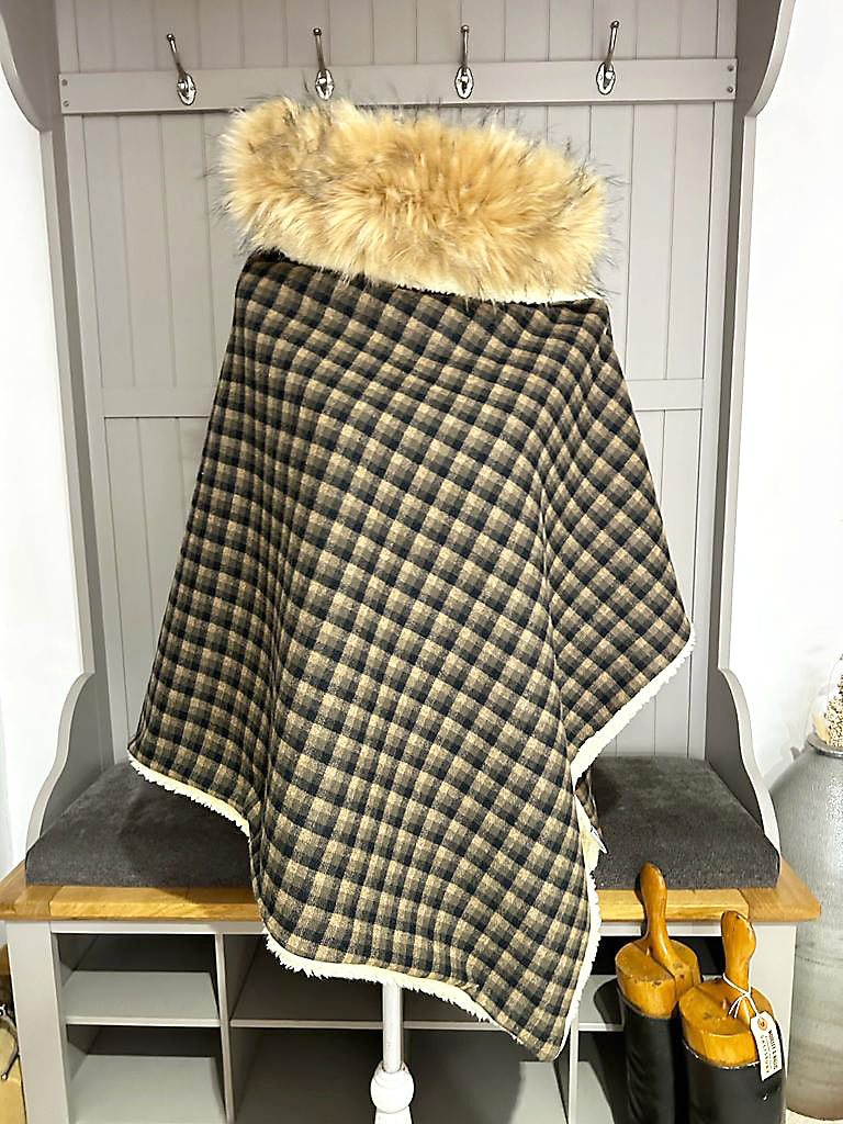 Limited Edition Cashmere and Wool Tweed Cape